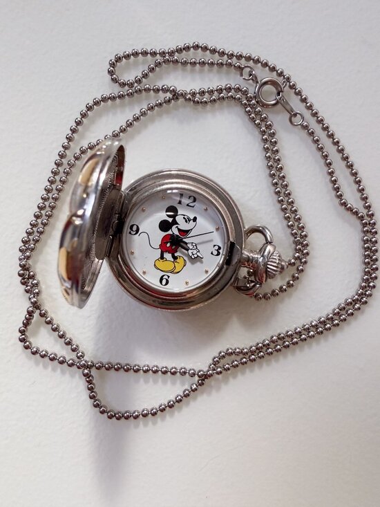 KREMENTZ Disney MICKEY MOUSE Quartz Pocket Watch - RARE and CLEAN! COLLECTIBLE main image 4